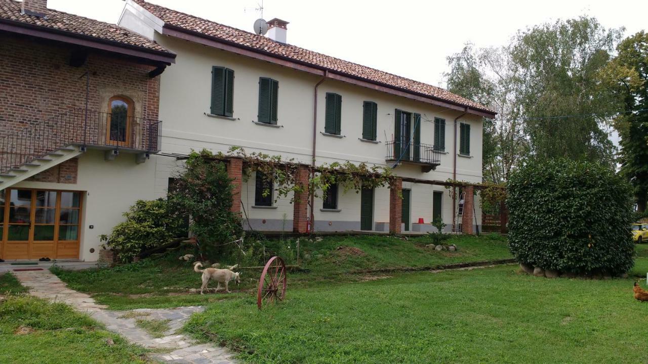 Agriturismo Cascina Poscallone أبياتغراسو المظهر الخارجي الصورة